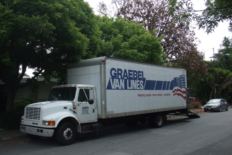 Mogelpackung - unsere Hausrat füllt nur die Hälfte aus