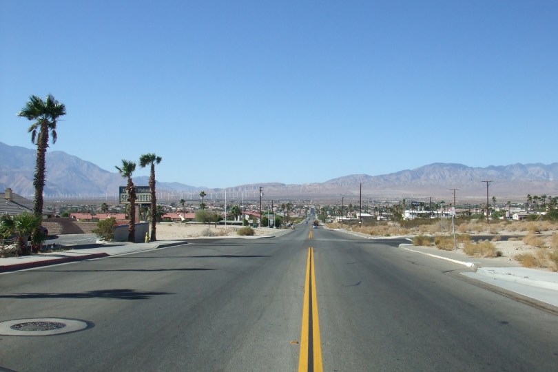 Desert Hot Springs: Hier liegt der Hund begraben (und vielleicht der eine oder andere Gangster)