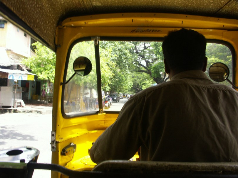 Taxi, Taxi! Wilde Verfolgungsjagd mit der Autorikscha