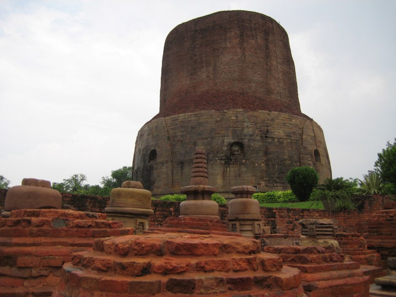 Dharma-Chakra-Stupa: Geburtstätte der buddhistischen Lehre