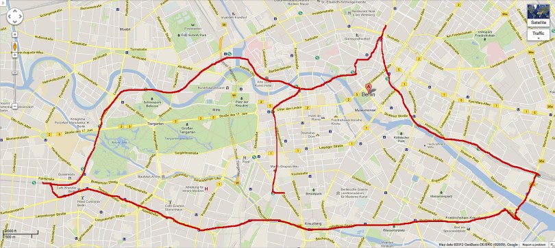 Topografie einer Nacht: Charlottenburg, Mitte, Friedrichshain-Kreuzberg und zurück