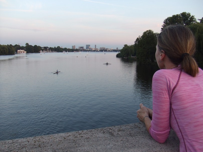 Außenalster: traumhafte Laufstrecke (das sehen auch die anderen 10.000 Jogger so)