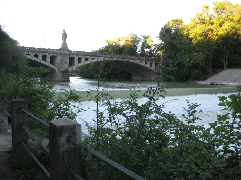 City Run: frühmorgendlicher Isarlauf