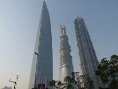 The sky is the limit: World Financial Centre (492 m), Shanghai Tower (>600 m), Jinmao Tower (420 m)
