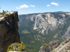 Nix für Bangbüxen: Blick vom Taft Point auf das Yosemite Valley