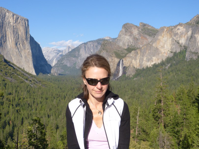 Einzigartige Frau vor einzigartiger Kulisse: El Capitan, Chris, Half Dome, Bridalveil Fall