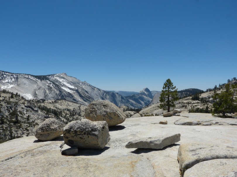 Olmstead Point (2500 Meter): atemberaubender Blick auf Half Dome und den alpinen Teil des Parks