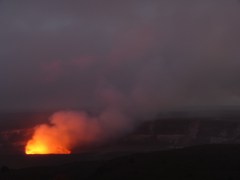 Erde im Werden: der Kīlauea bei Nacht