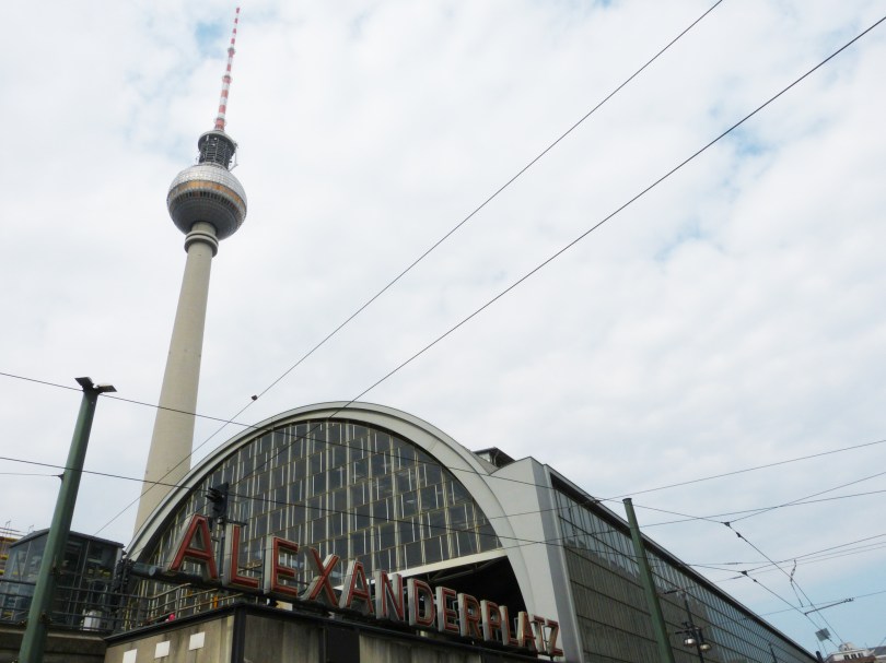 Alter Osten: Berlin Alexanderplatz mit Fernsehturm