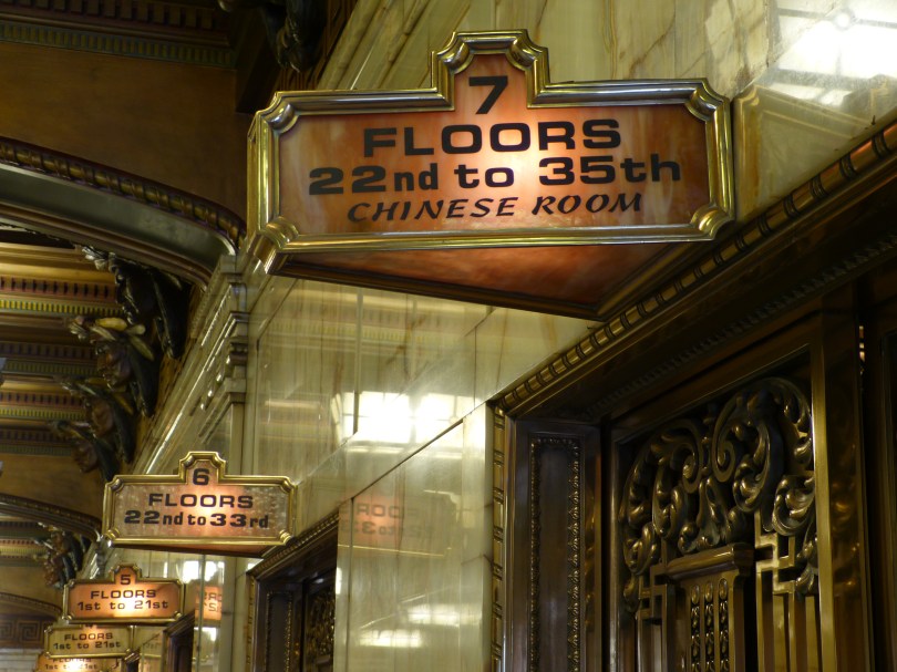 Smith Tower: Fahrstuhl zum ominösen Chinese Room