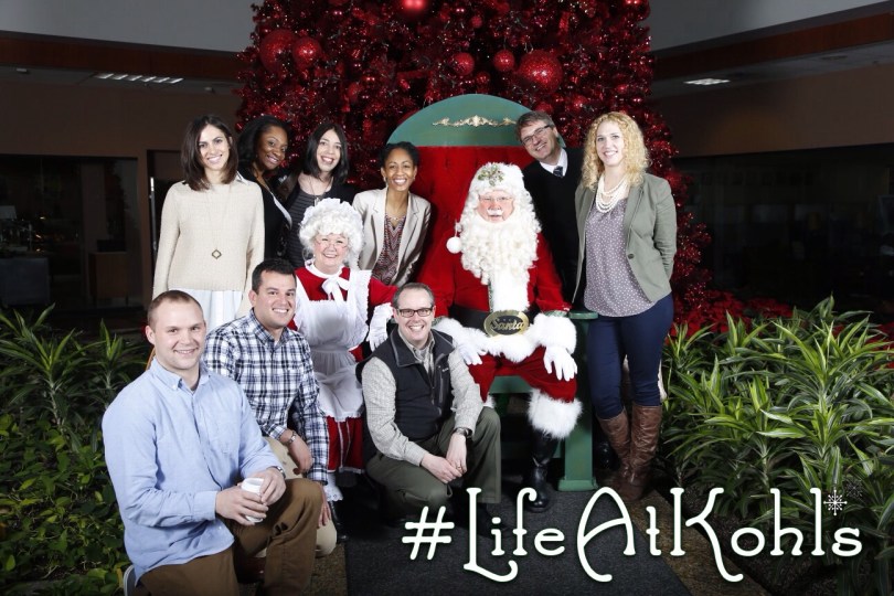 Ist ja klar: Einer muss natürlich blinzeln und das schöne Foto ruinieren...