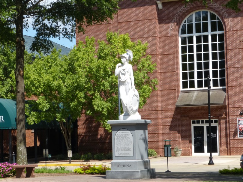 Athena: Schutzheilige der Stadt