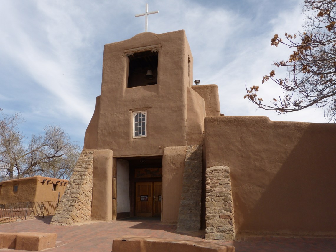 On a Mission: Die um 1610 erbaute San Miguel Mission in Santa Fe gilt als älteste Kirche der USA