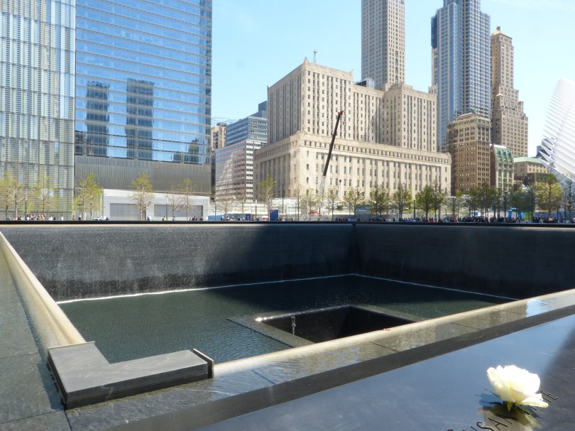 Erinnerung an die Opfer: "Reflecting Absence" von Michael Arad (2011)