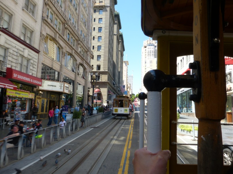 Gut festhalten: mit dem Cable Car durch die Straßen von San Francisco