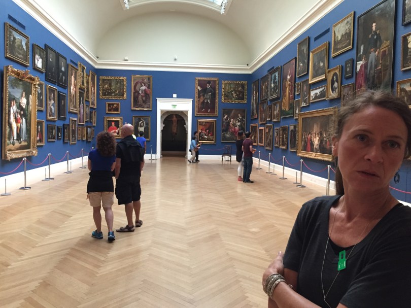 Irgendwann ist dann auch mal genug: Chris in der Gemäldegalerie