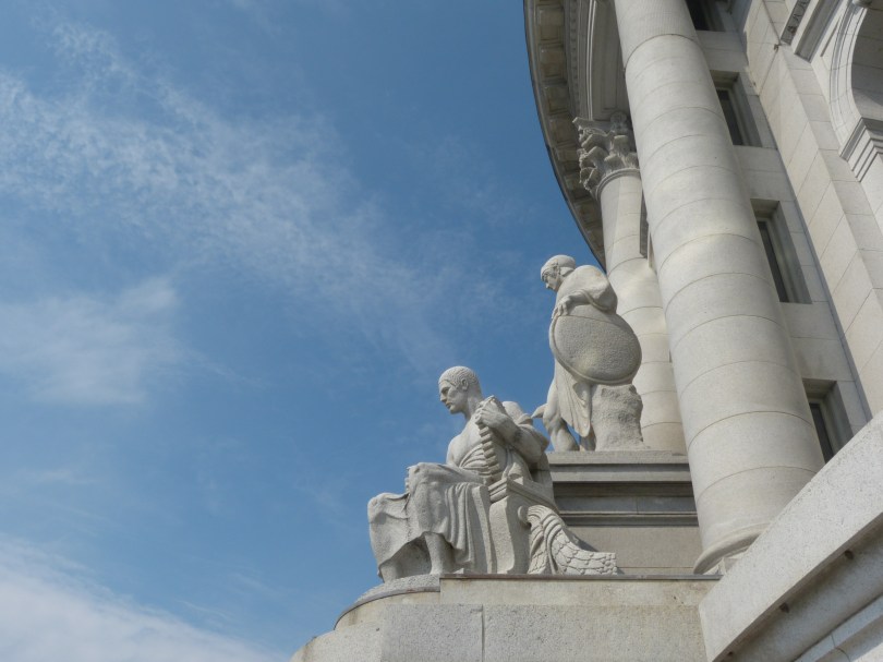 "Stärke": Skulpturengruppe von Karl Bitter (1911-15)