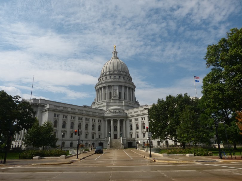 Durch und durch symmetrisch: State Capitol von Wisconsin (1917)