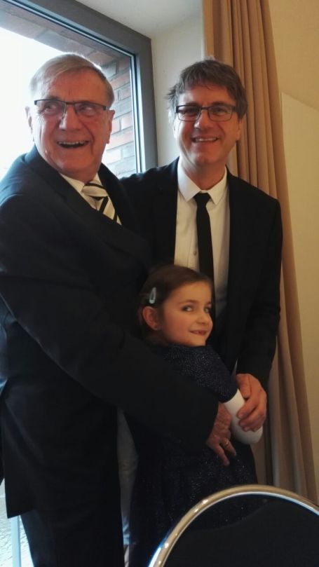 Drei Generationen auf einem Foto: Harry, Andreas, Lilly