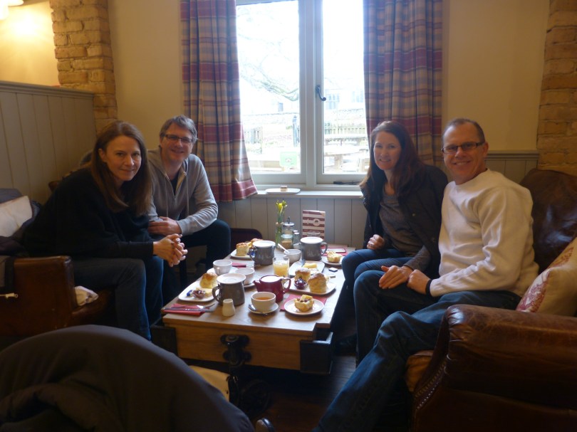 Cream Tea: raus aus der Kälte, rein in die warme Stube