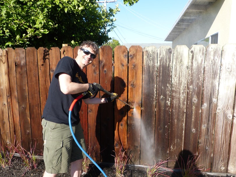 Andreas kärchert, was das Zeug hält. Das Schöne ist, man sieht den Fortschritt sofort.
