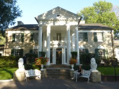 Graceland: Elvis' Rückzugsort, um Zeit mit Freunden und Familie zu verbringen