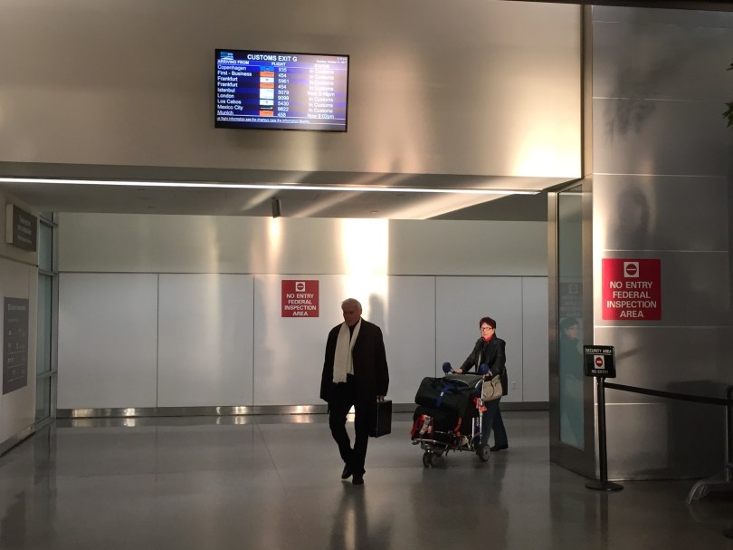 Feine Sache, diese Businessklasse: Gut ausgeruht kommen Hilde und Herbert in San Francisco an