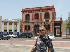 Koloniale Vergangenheit: Chris am Plaza Las Delicias