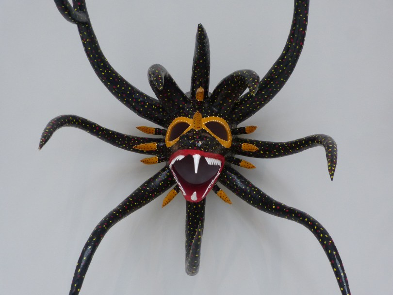 Gruselig: historische Karnevalsmaske