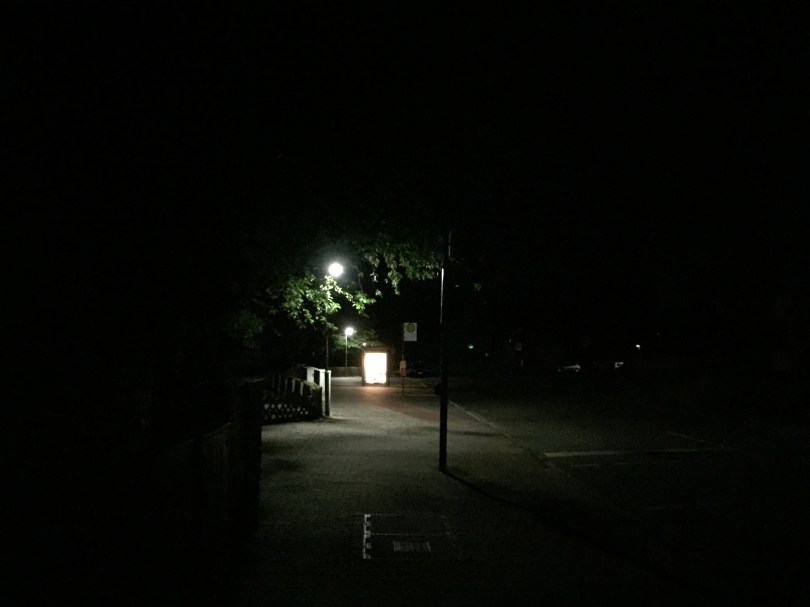 Wieder mal spät geworden, doch der Heimweg ist vertraut