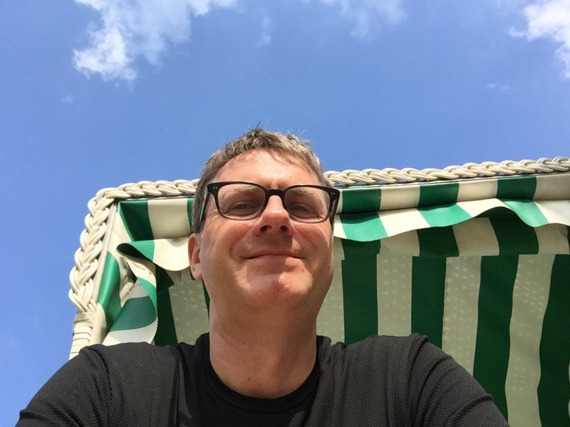 Abstecher nach Hamburg: Trotz zahlloser Strände kennt der Kalifornier keinen Strandkorb